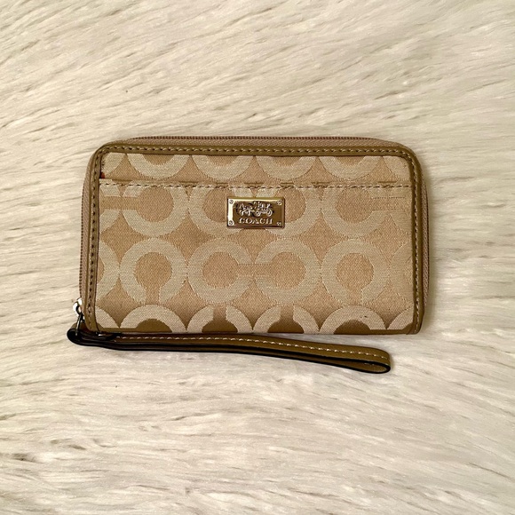 Coach Op Art Wallet/Wristlet - Picture 3 of 7